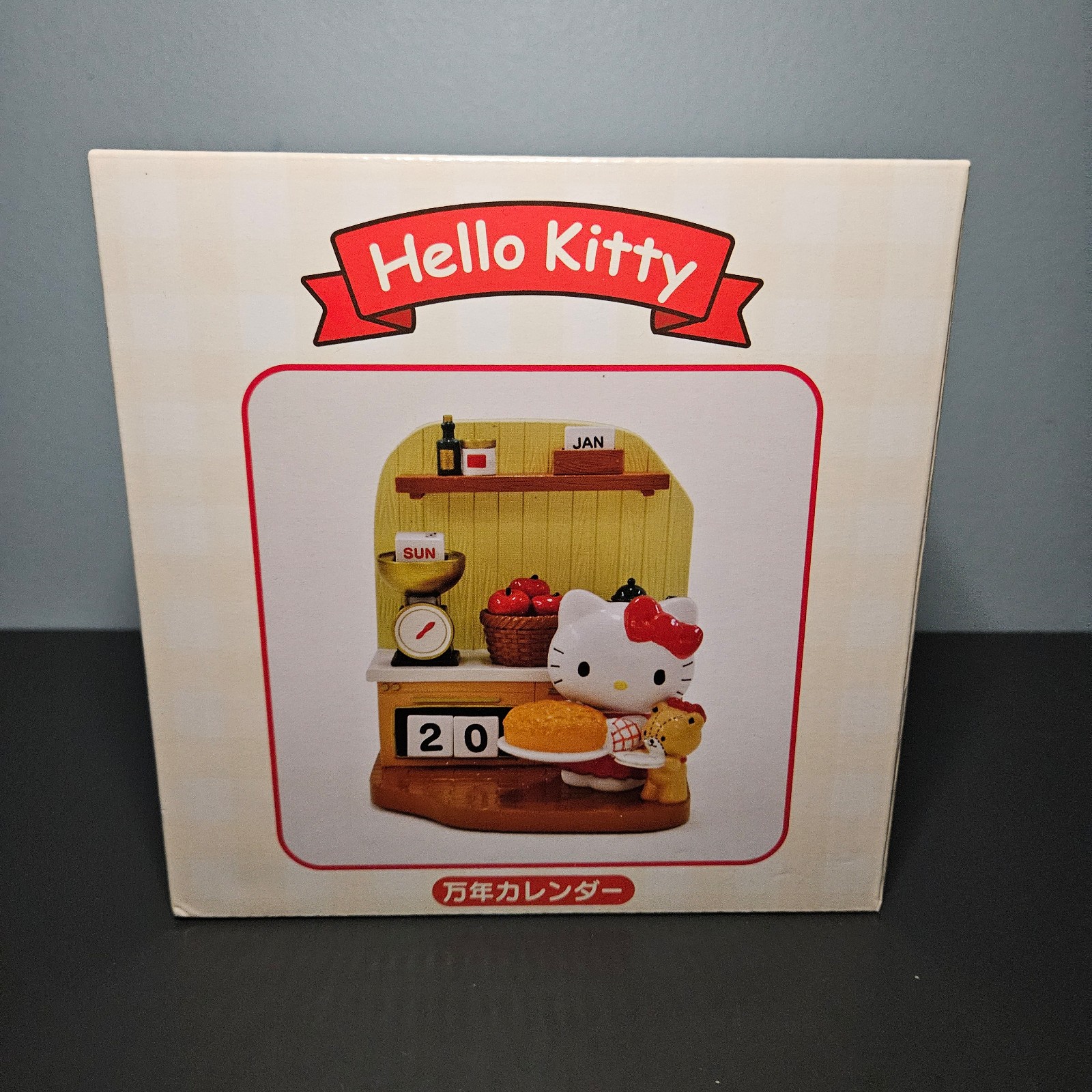 Hello Kitty Perpetual Calendar - NIB