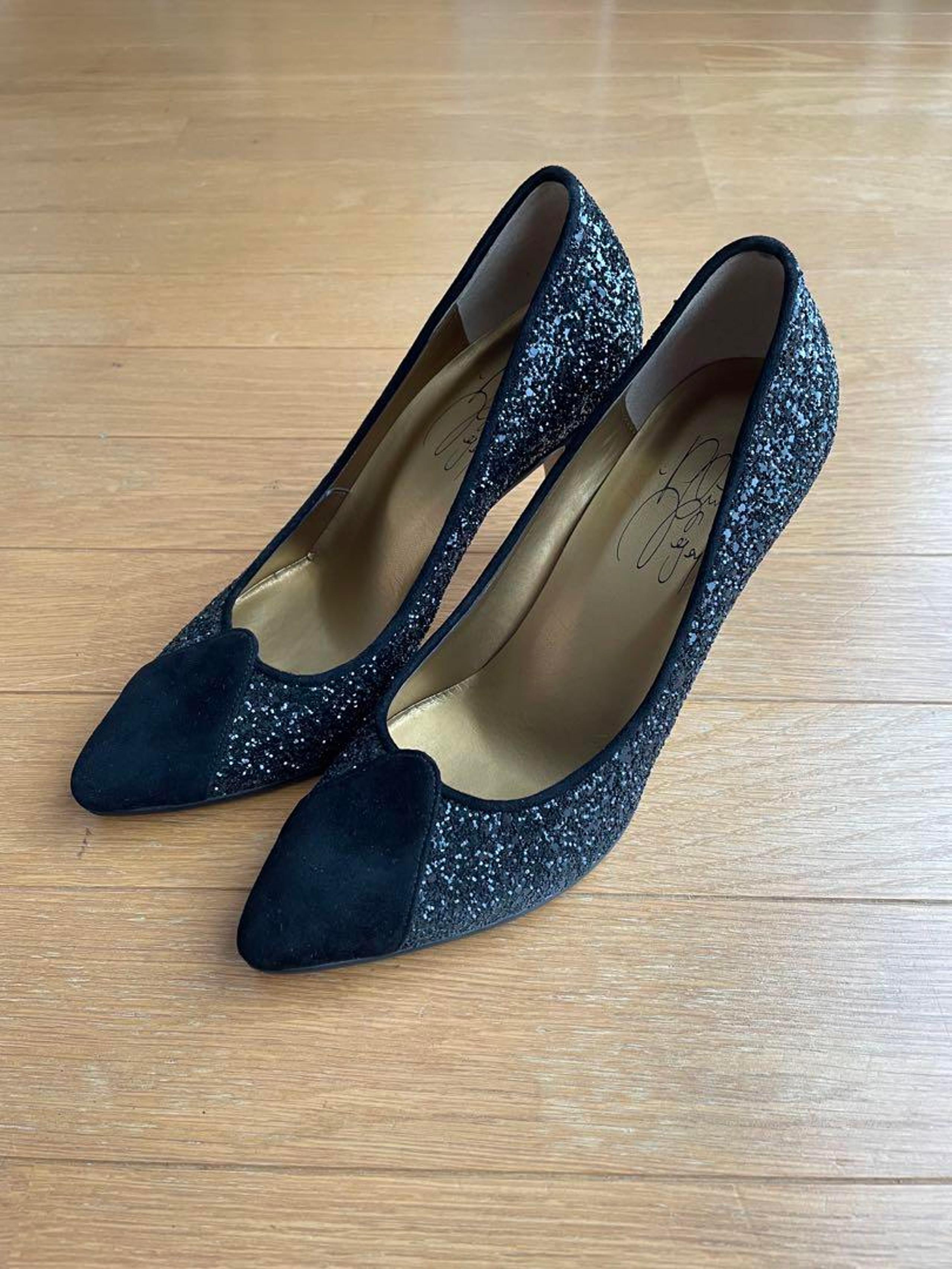 Brian Atwood pumps