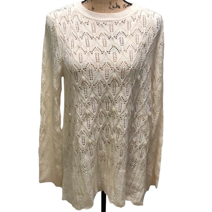 {Cable & Gauge) NWT Sweater Tunic with Pearl Accents