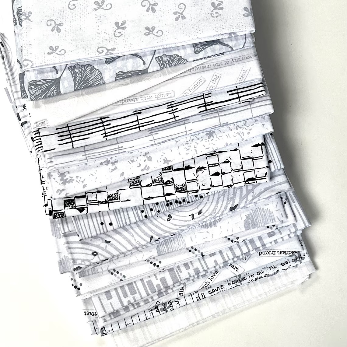 Low Volume bundle SIXTEEN HALF YARDS Black White Grey Gray Fabrics Makers Collag