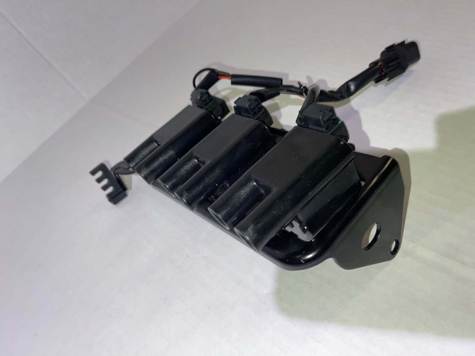 Ignition Coil Hyundai Santa Fe V6 2.7L 2001-2006, Tiburon V6