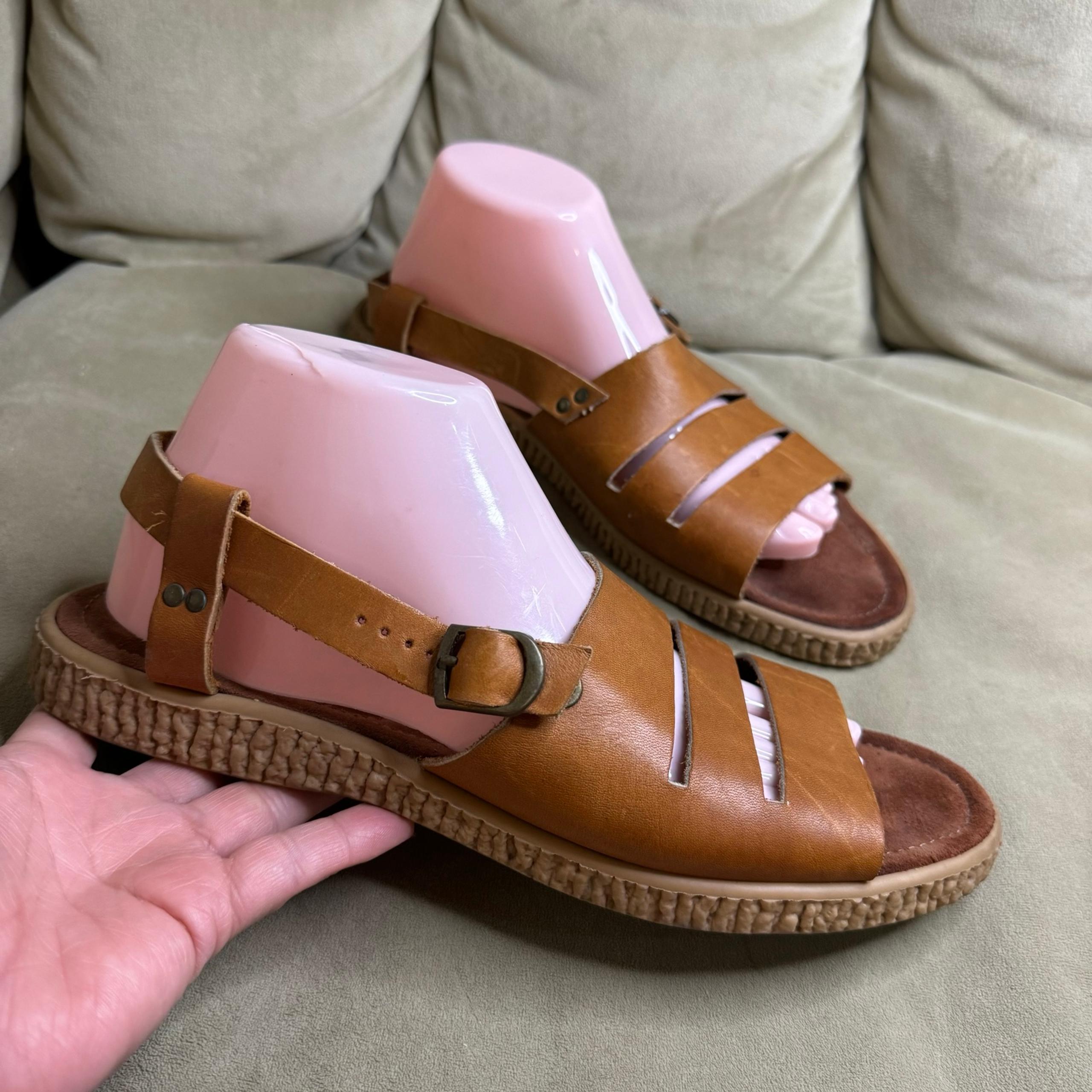 Quoddy Camp Sandals, Size 11