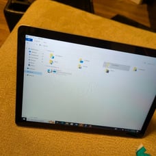 Microsoft Surface Go Lte Intel Pentium Gold 4415Y 8GB Memory 256 GB SSD