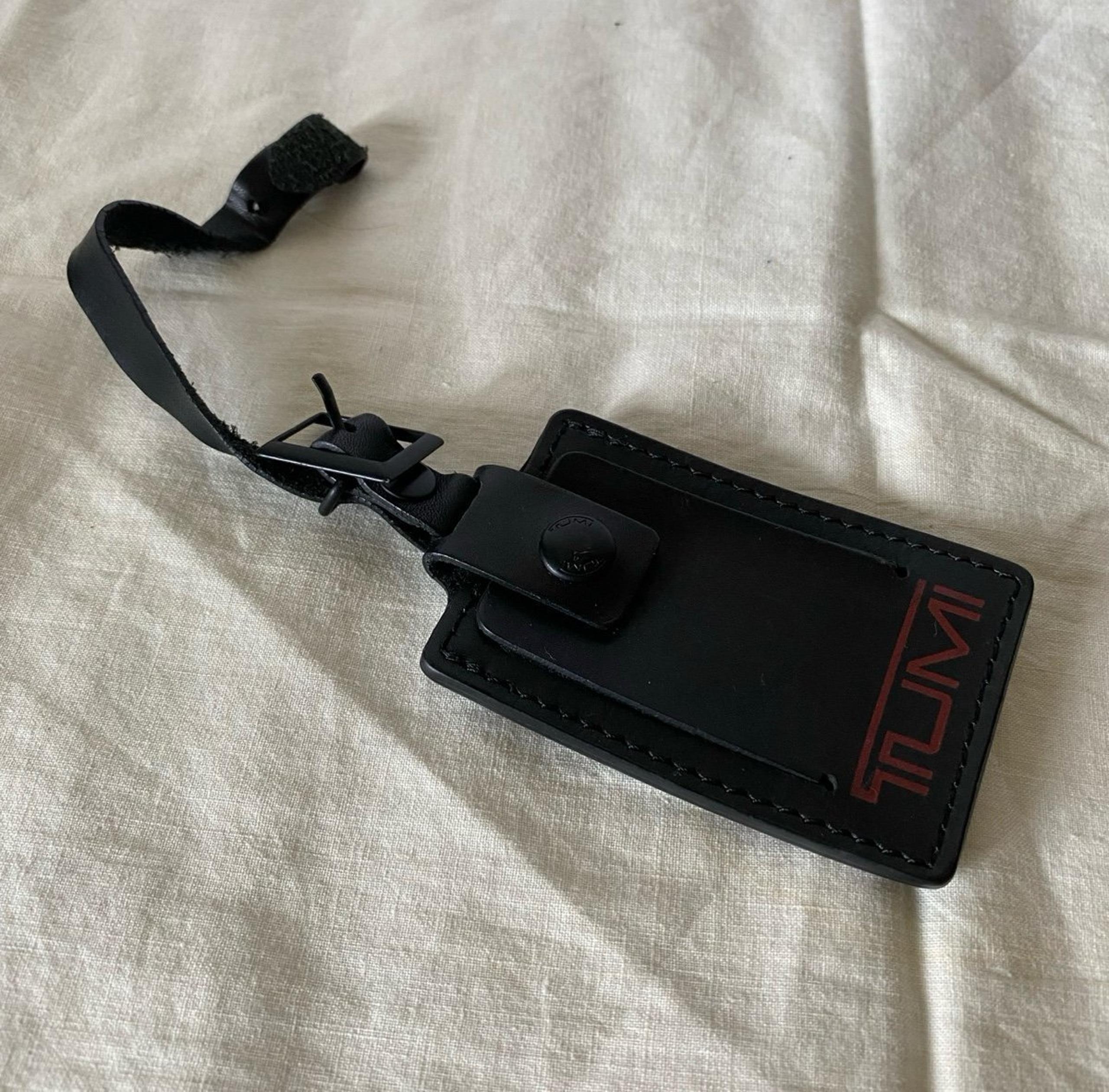 TUMI Black Leather Luggage Tag