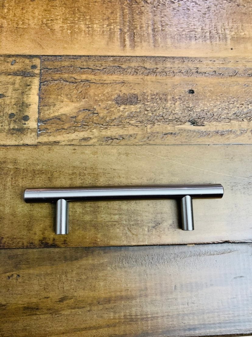 Cabinet pulls