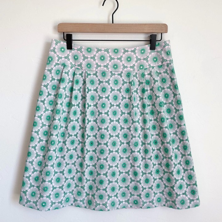 Lilly Pulitzer Pleated Floral Embroidered Eyelet Skirt