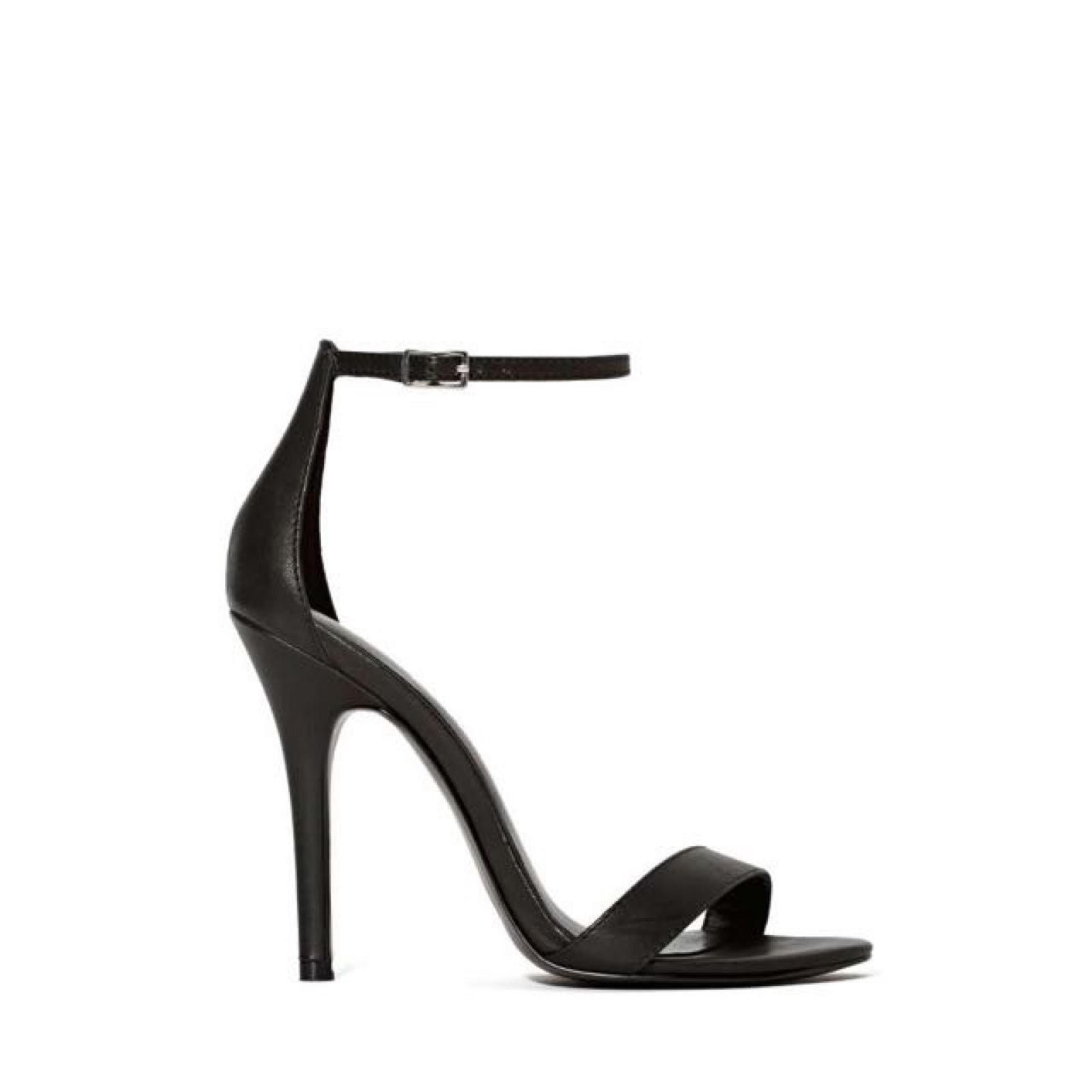 (9.5) NASTY GAL Shoe Cult Y2K Genuine Leather Strappy 5” Stiletto Heel Sandals
