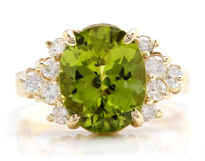 5.65Ct Natural Oval Green Peridot & Diamond Halo Solitaire Ring 14k Yellow Gold