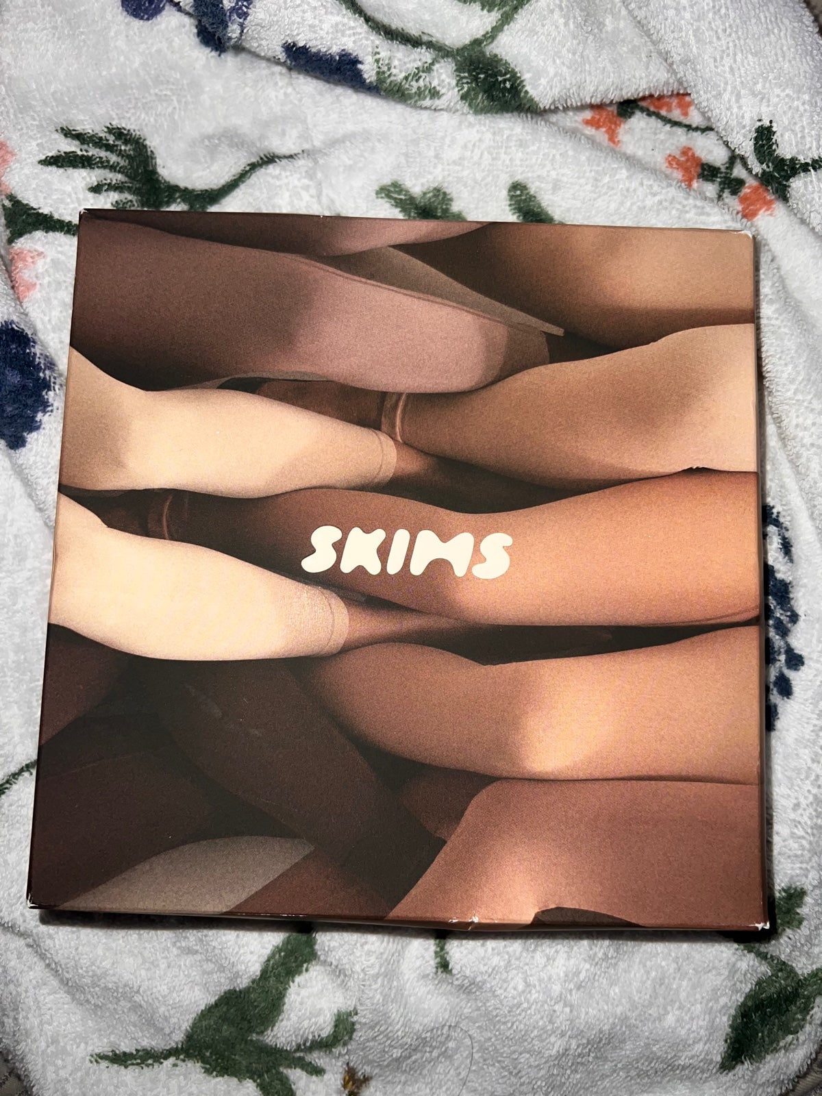 Skims Solutionwear tights CLAY