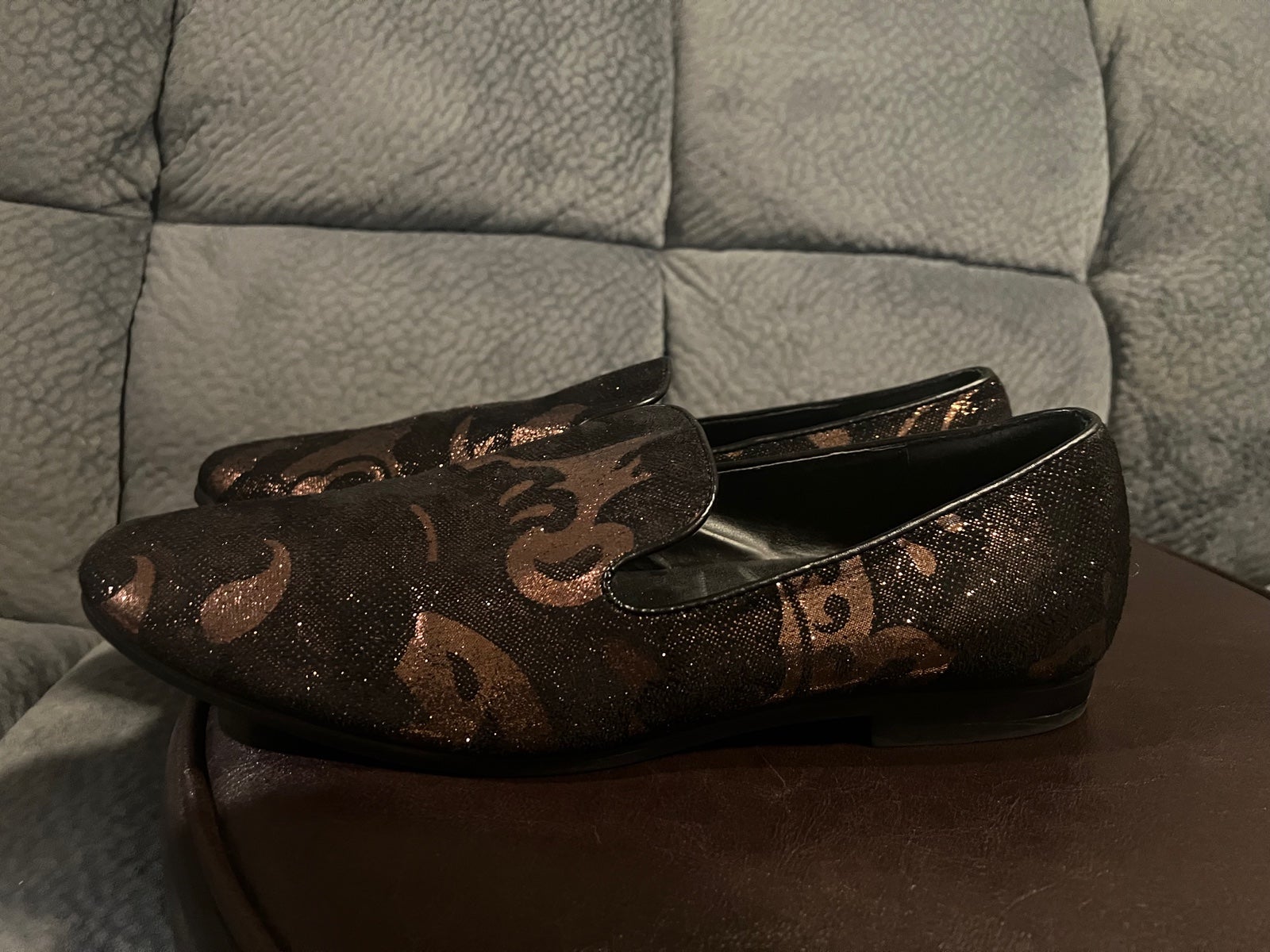 Giorgio Brutini bronze/rose gold slip on loafers size 10M