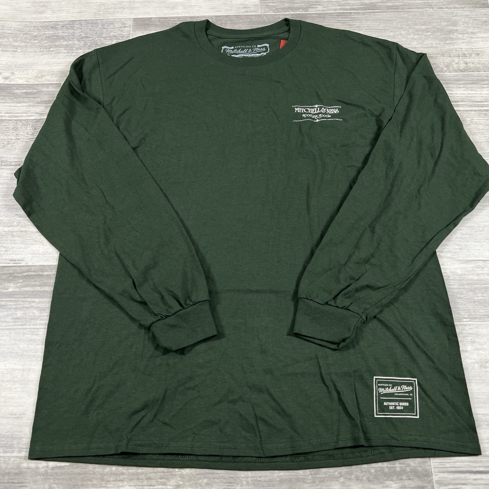 Men's Green Mitchell & Ness Sporting Goods Long Sleeve T-Shirt XL Golf Tennis