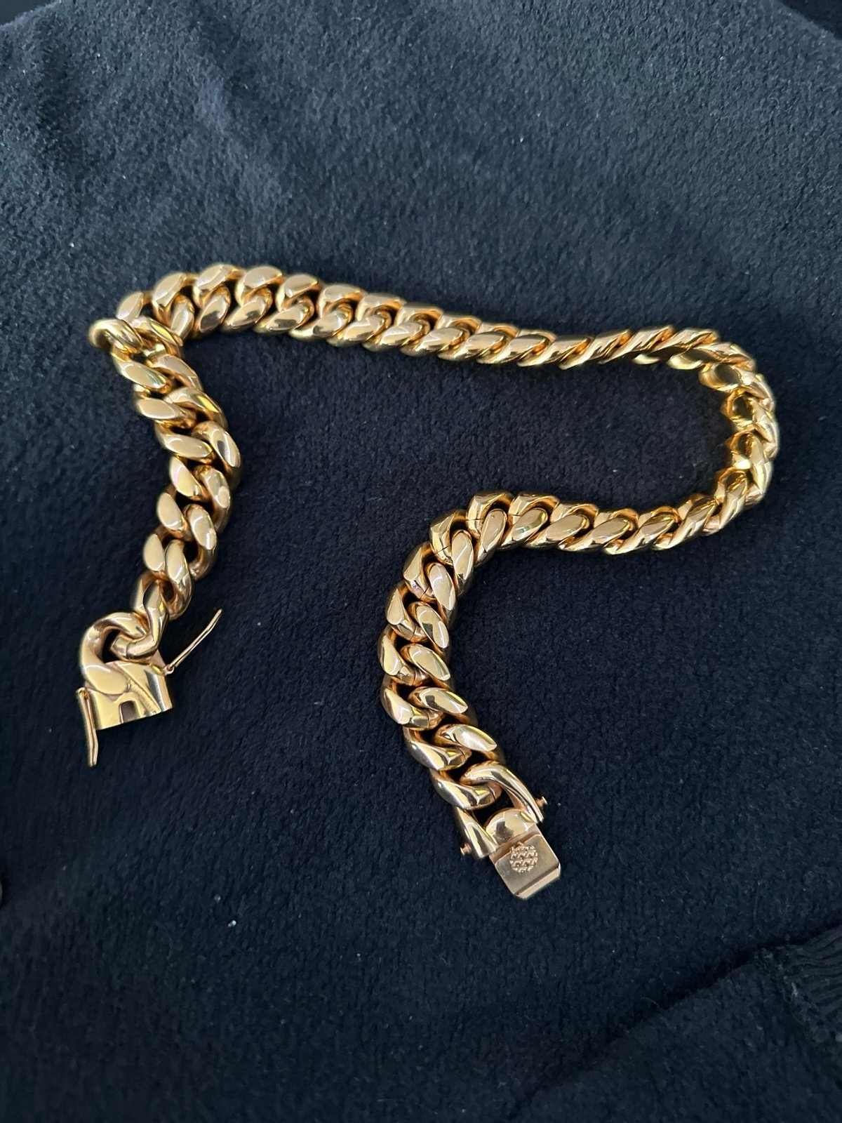 Miami Cuban Link 18inch (18mm) 18k in Yellow Gold-Plated