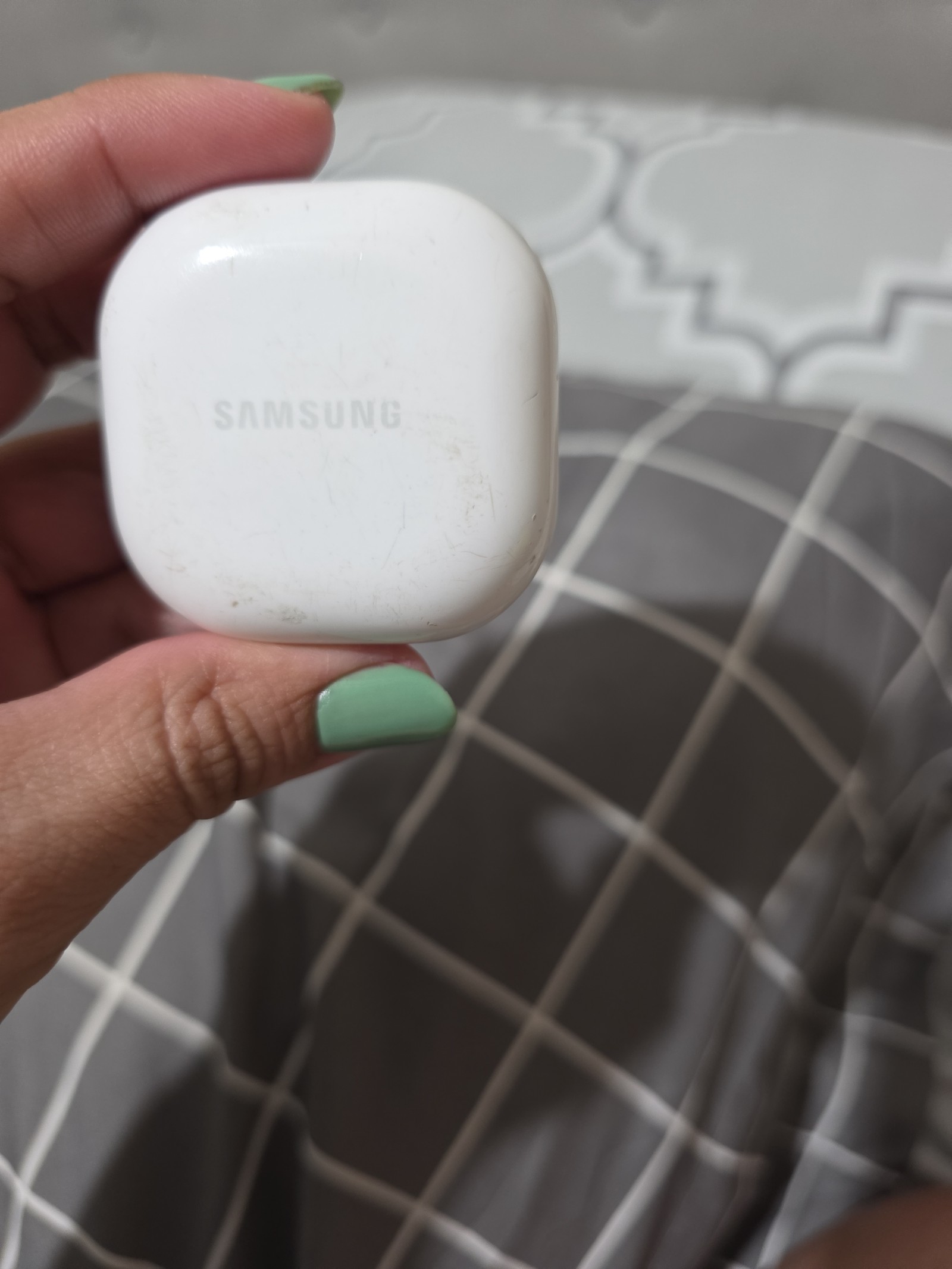 Samsung Galaxy ear buds