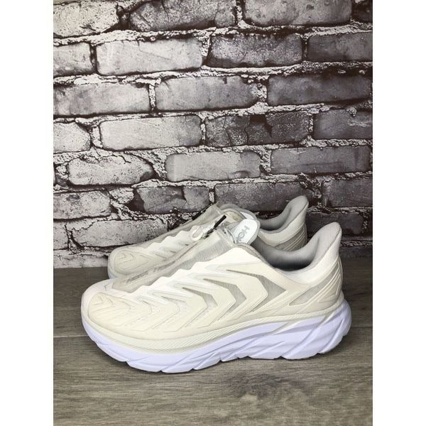 HOKA Project Clifton Blanc de Blanc Lunar White Mesh Center Zip Gym Shoes Men 8M