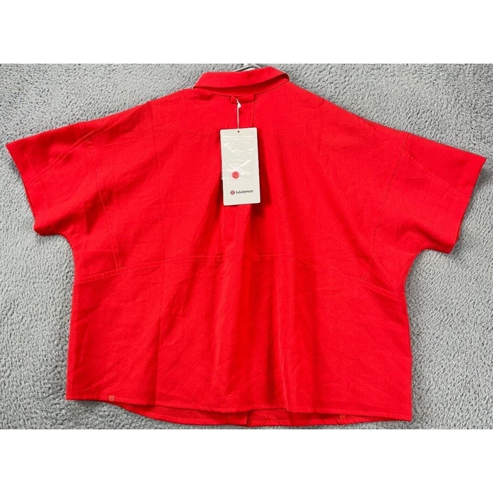 Lululemon Shirt Womens 4 Red Cropped Button Up Full Day Ahead Short Sleeve NEW