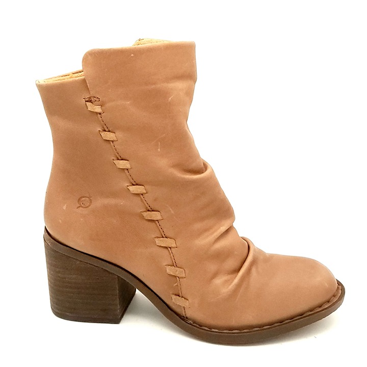 NEW Born Toni Boots Womens 8.5 Beige Artesian Country Cottagecore Rustic Comfort
