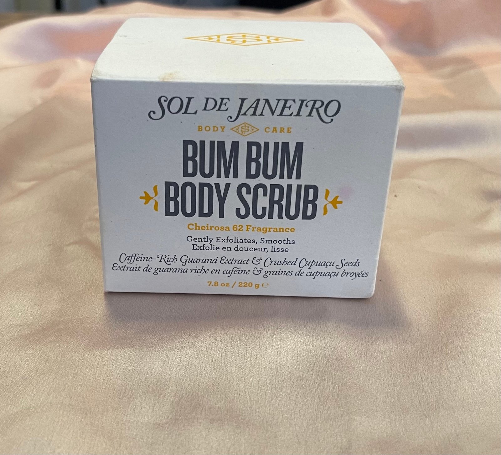 Sol de Janeiro bum bum body scrub