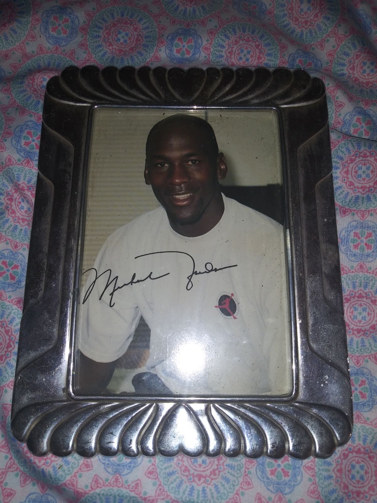 autographed memorabilia