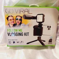 Digipower Follow ME Vlogging Kit for Phones and Cameras microphone led stand