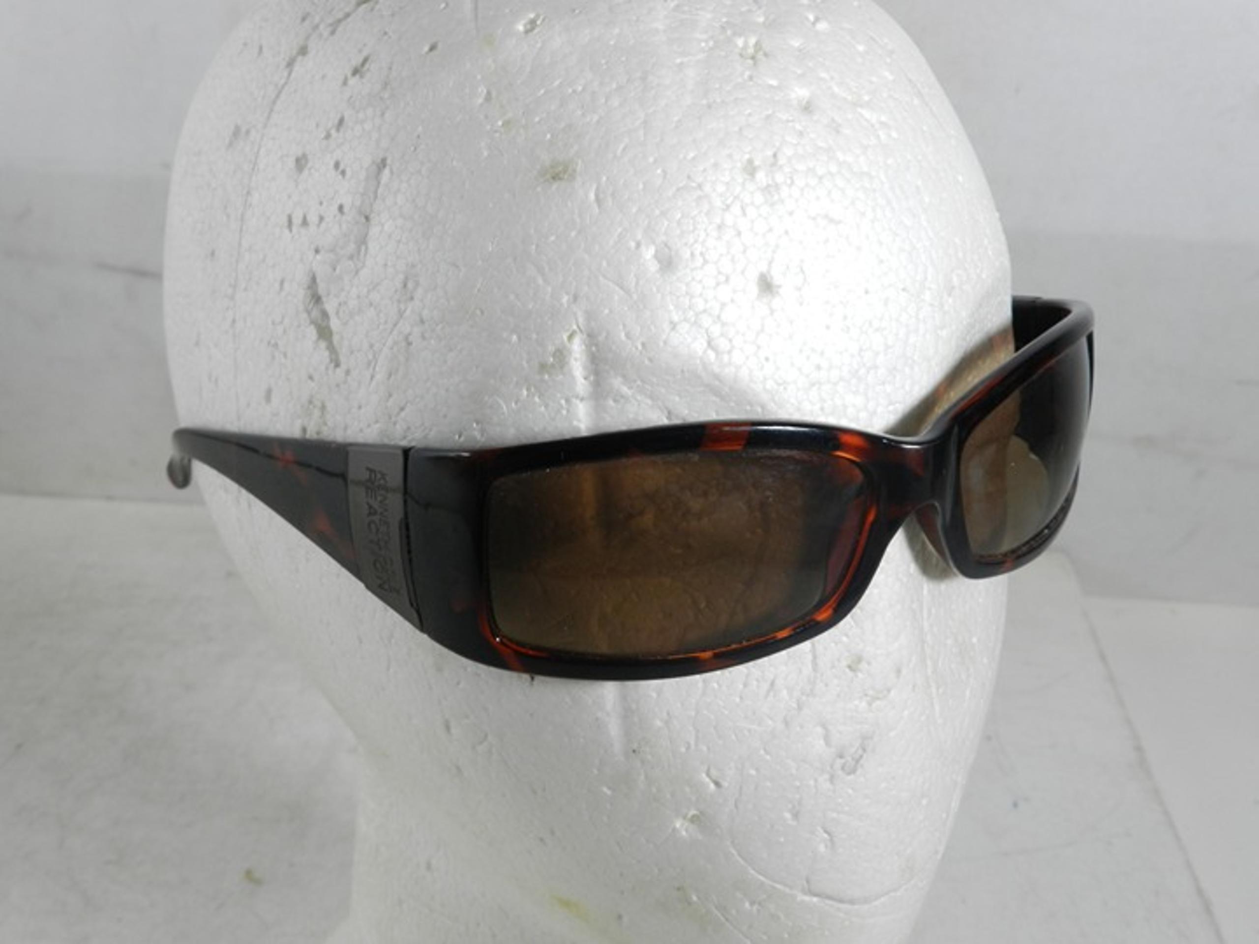 Kenneth Cole Reaction KC1065 Tortoise Wrap Frame Sunglasses with Brown Lenses