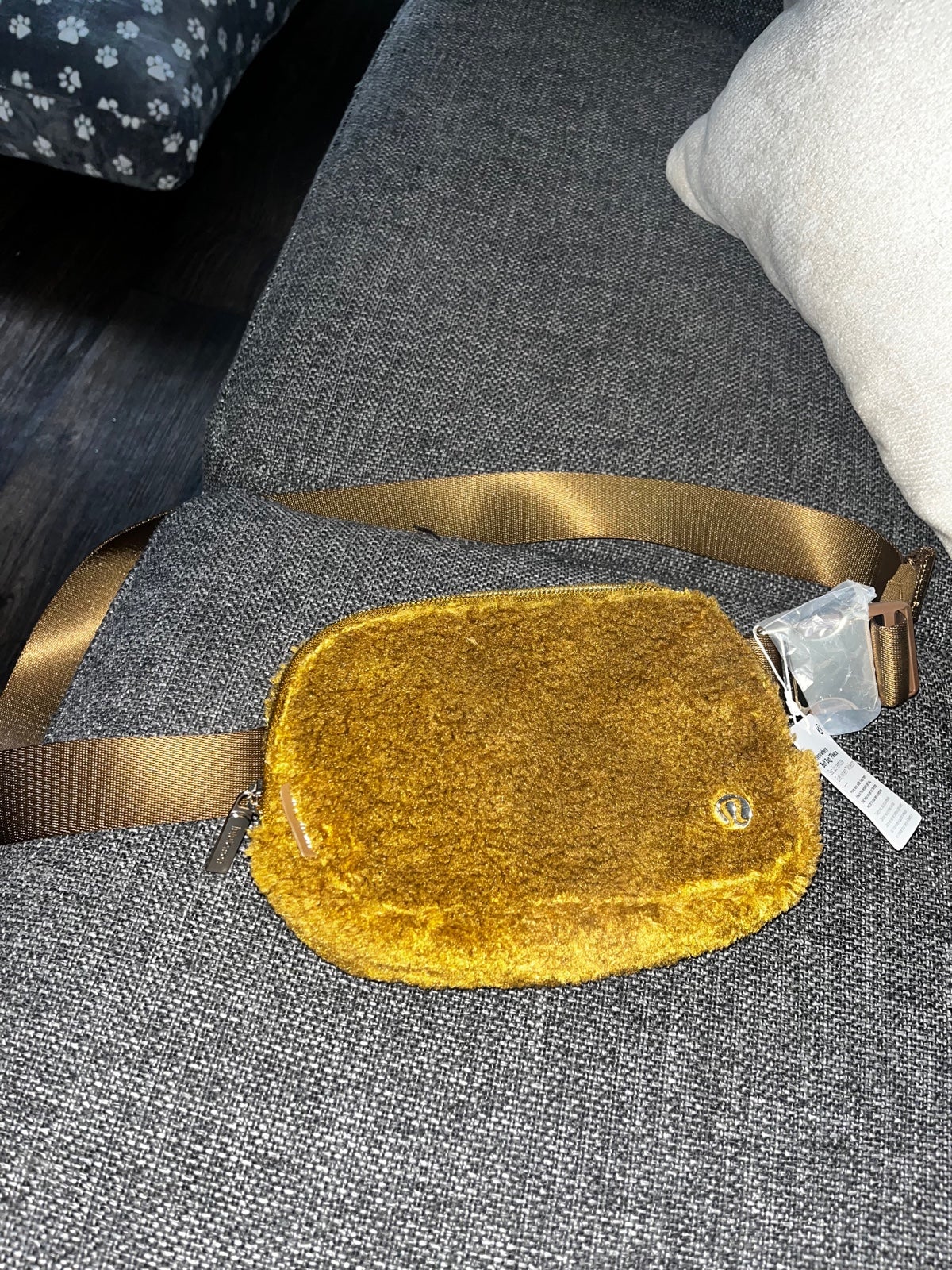 lululemon everywhere belt bag