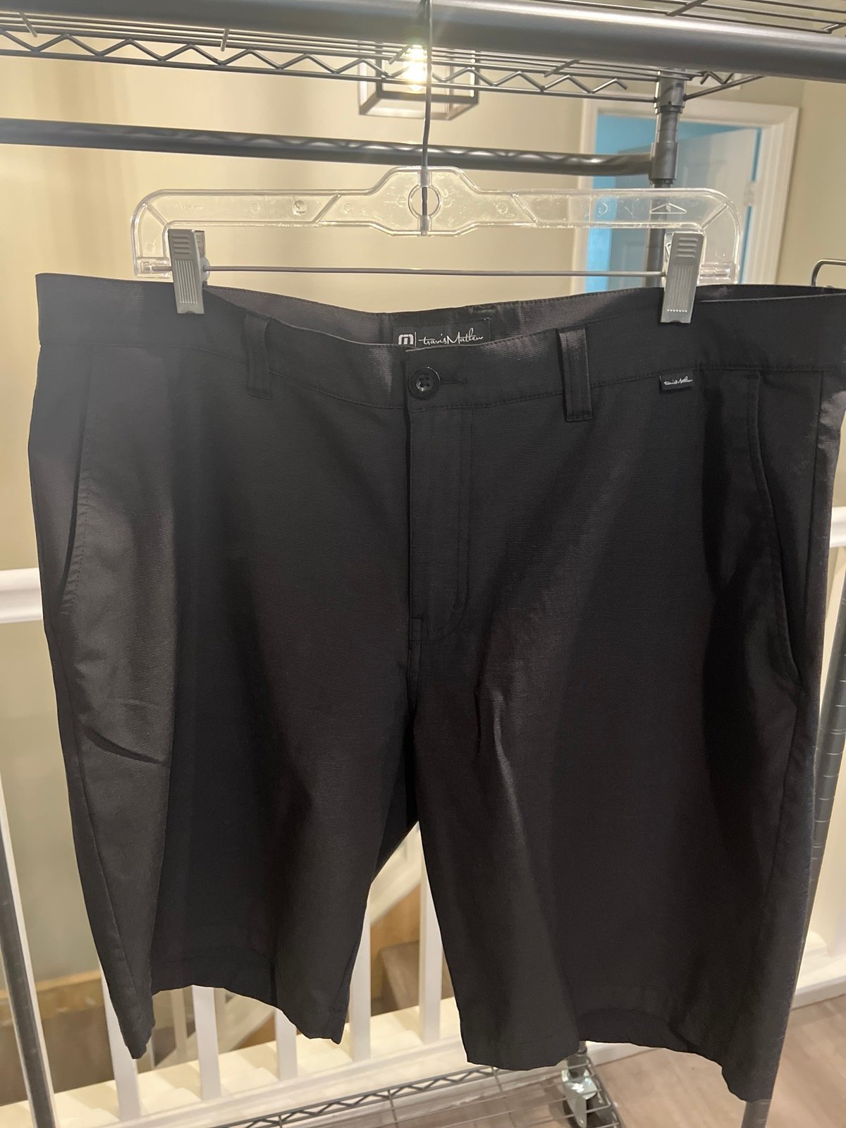 Travis Mathew Shorts SIZE 38