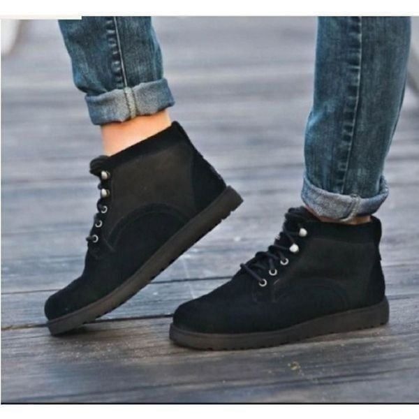 UGG Australia Bethany Black Lace Up Shearling Line Boot Shoes Size 7