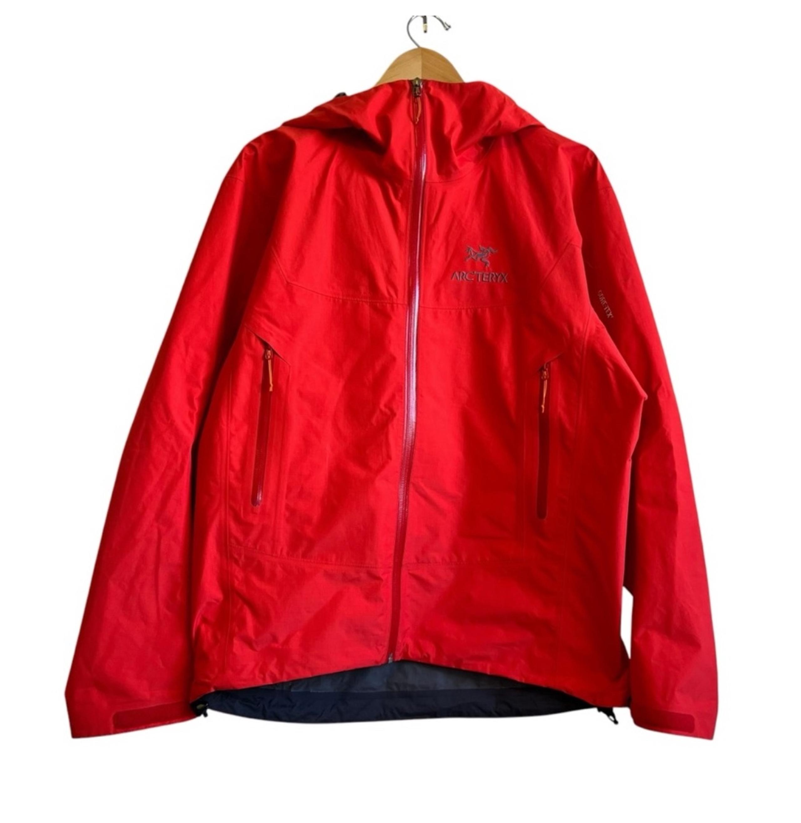 Arc'teryx Beta AR Men's Medium Gore-Tex Jacket in Heritage