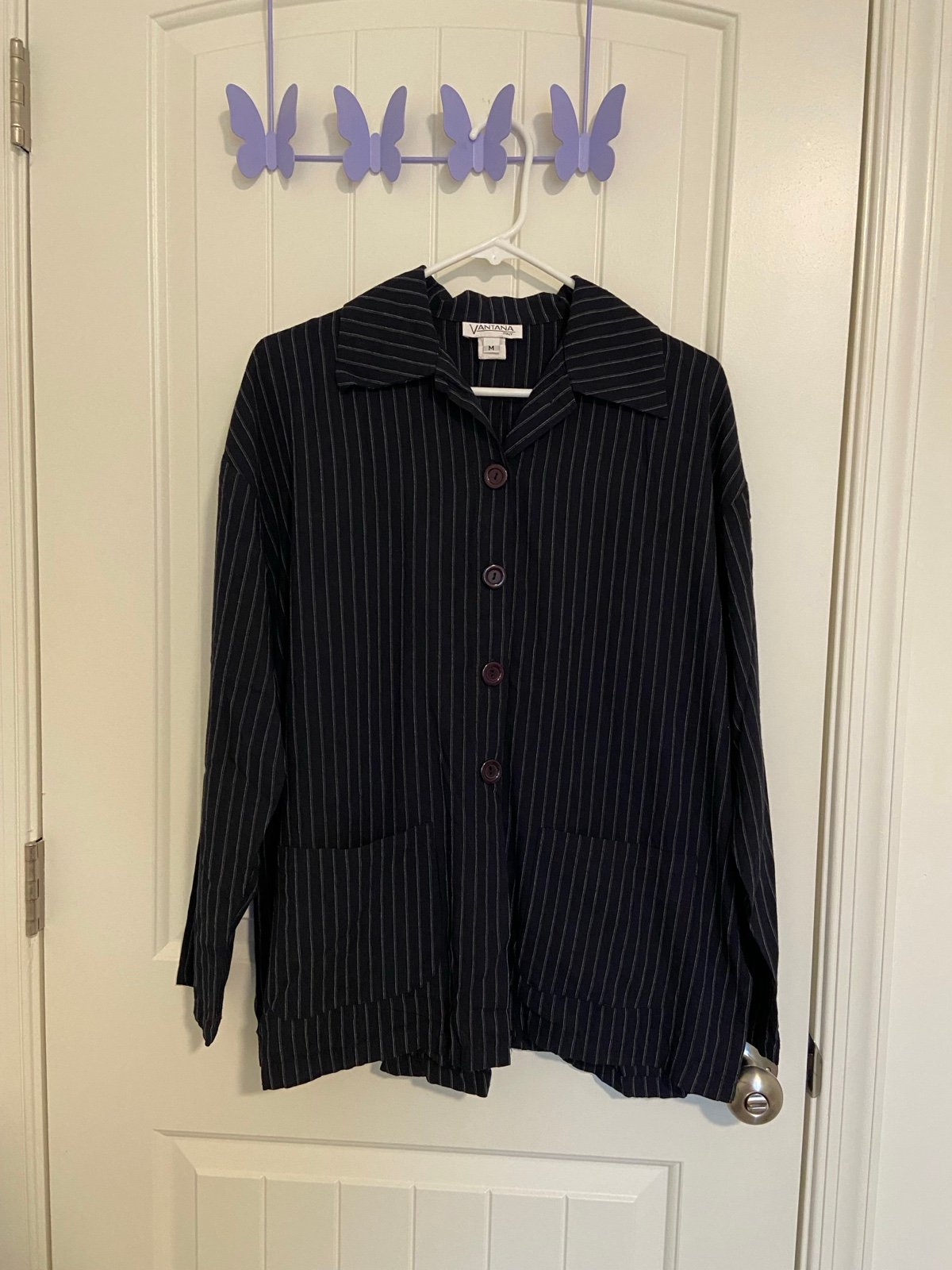 Vintage Vantana Italy women’s navy blue striped button wool blend shirt medium