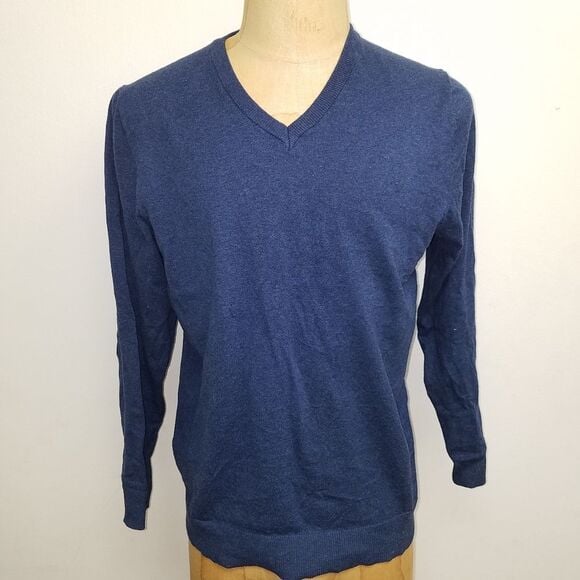 ALFANI SWEATER. Large.