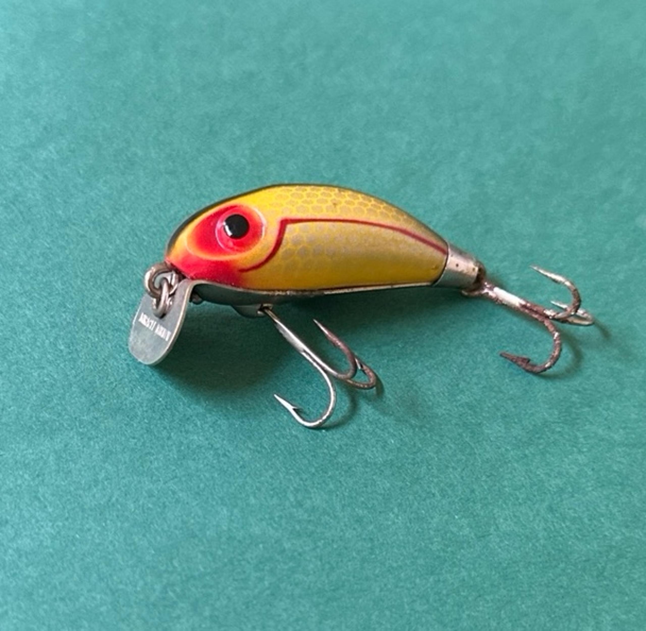 Vintage Wright & McGill Baby Miracle Minnie Fishing Lure