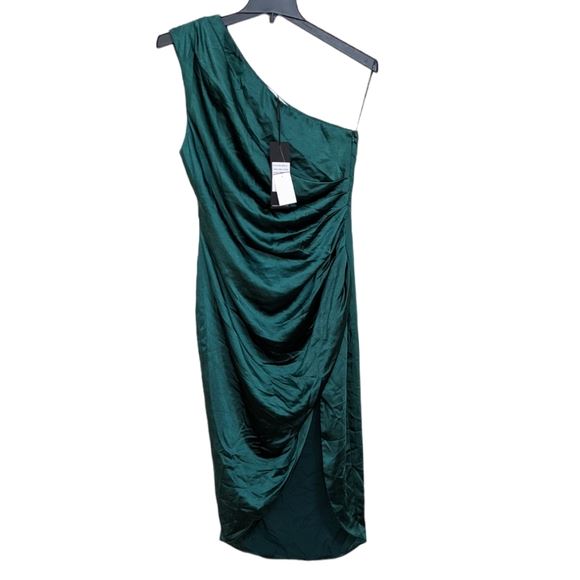 Elliatt Cassini One-Shoulder shops Dress L New With Tags