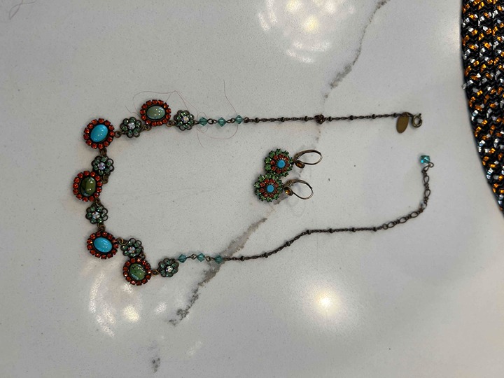 Liz Palacios Gold/Multicolor Jewelry Set Pearlescent Crystal