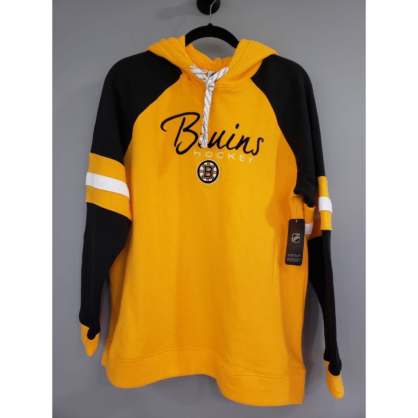 NEW Unisex NHL Branded Boston Bruins Authentic Pro Pullover Hoodie SMALL
