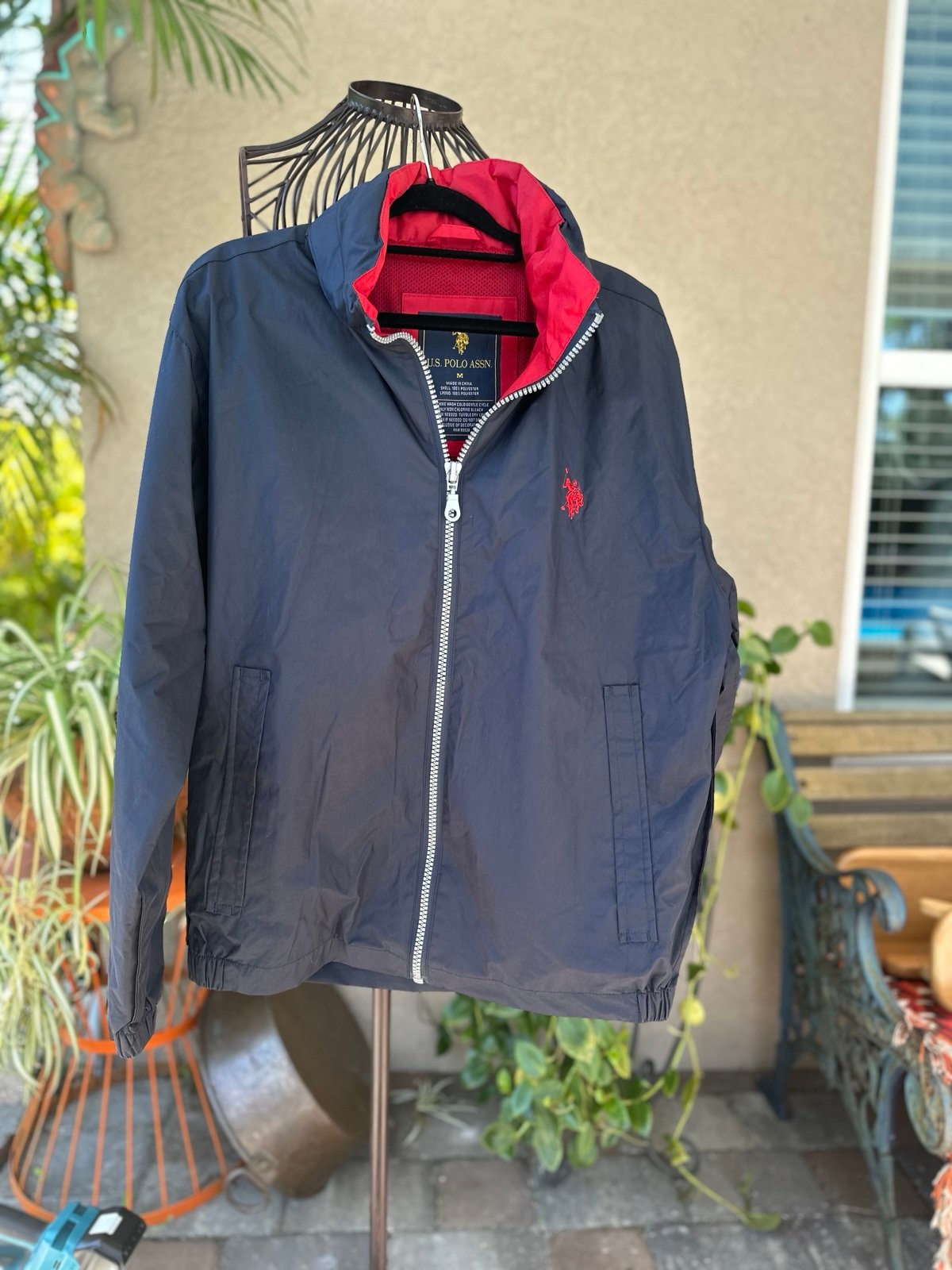 Vintage US Polo Windbreaker Rain Jacket with stow away hidden hood Size M