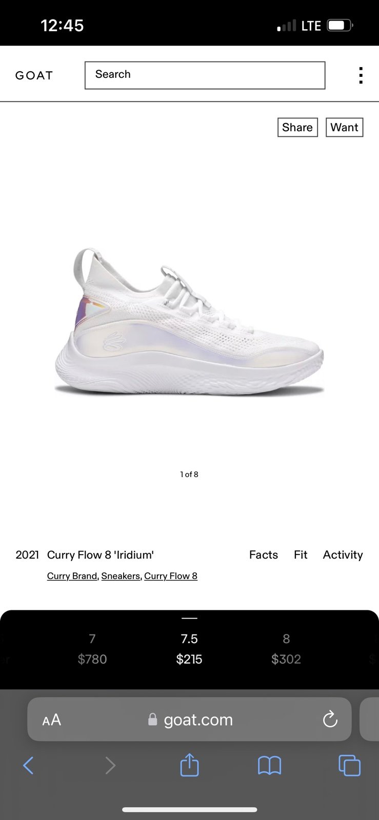 Indoor sports shoes