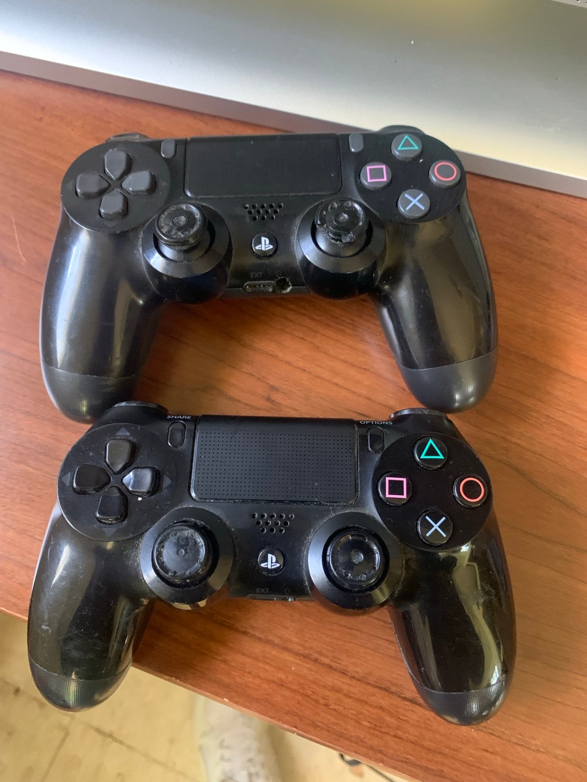 2 Sony PlayStation DualShock 4 Wireless Black CONTROLLERS Tested