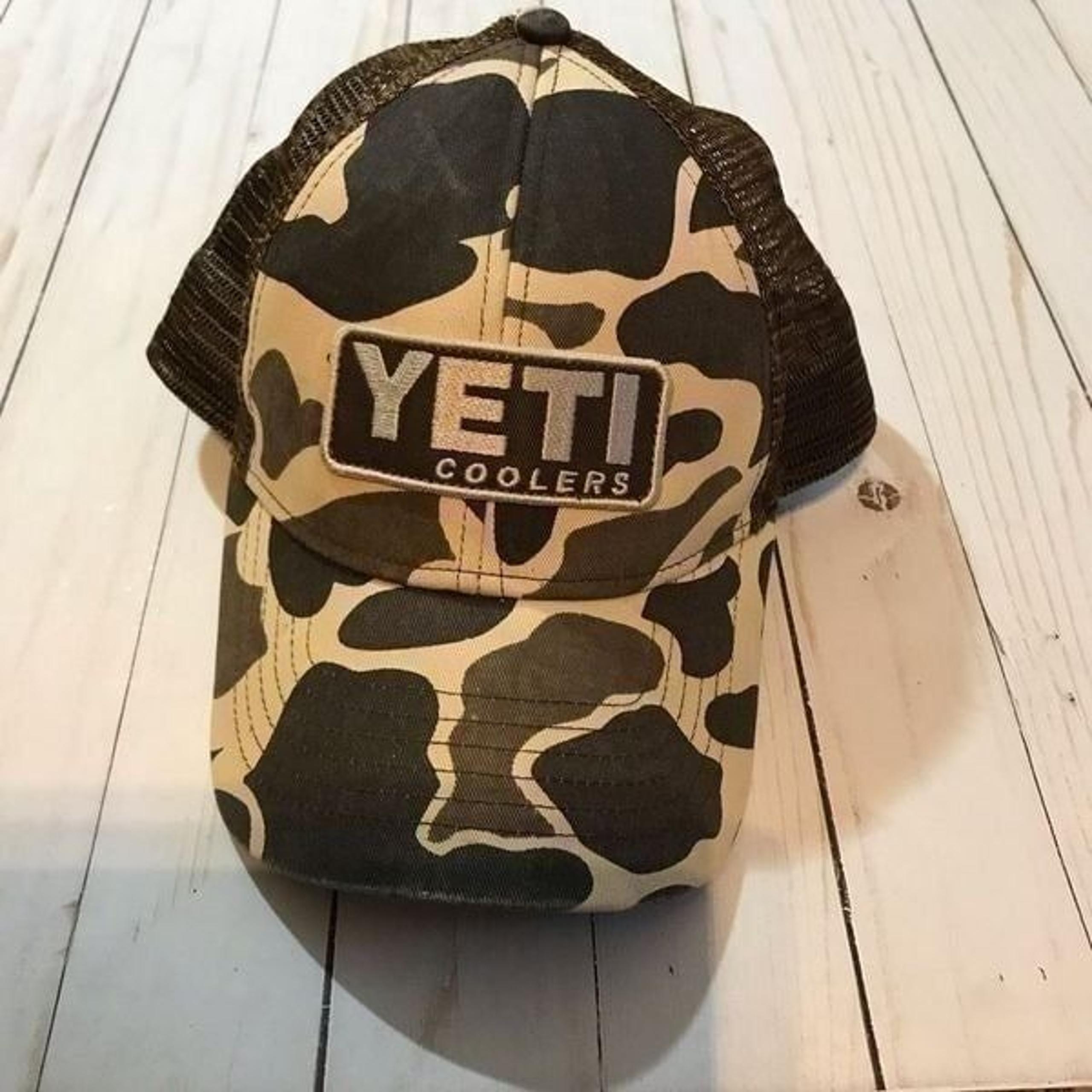 Yeti cooler brown camouflage men’s hat cap adjustable snap back trucker