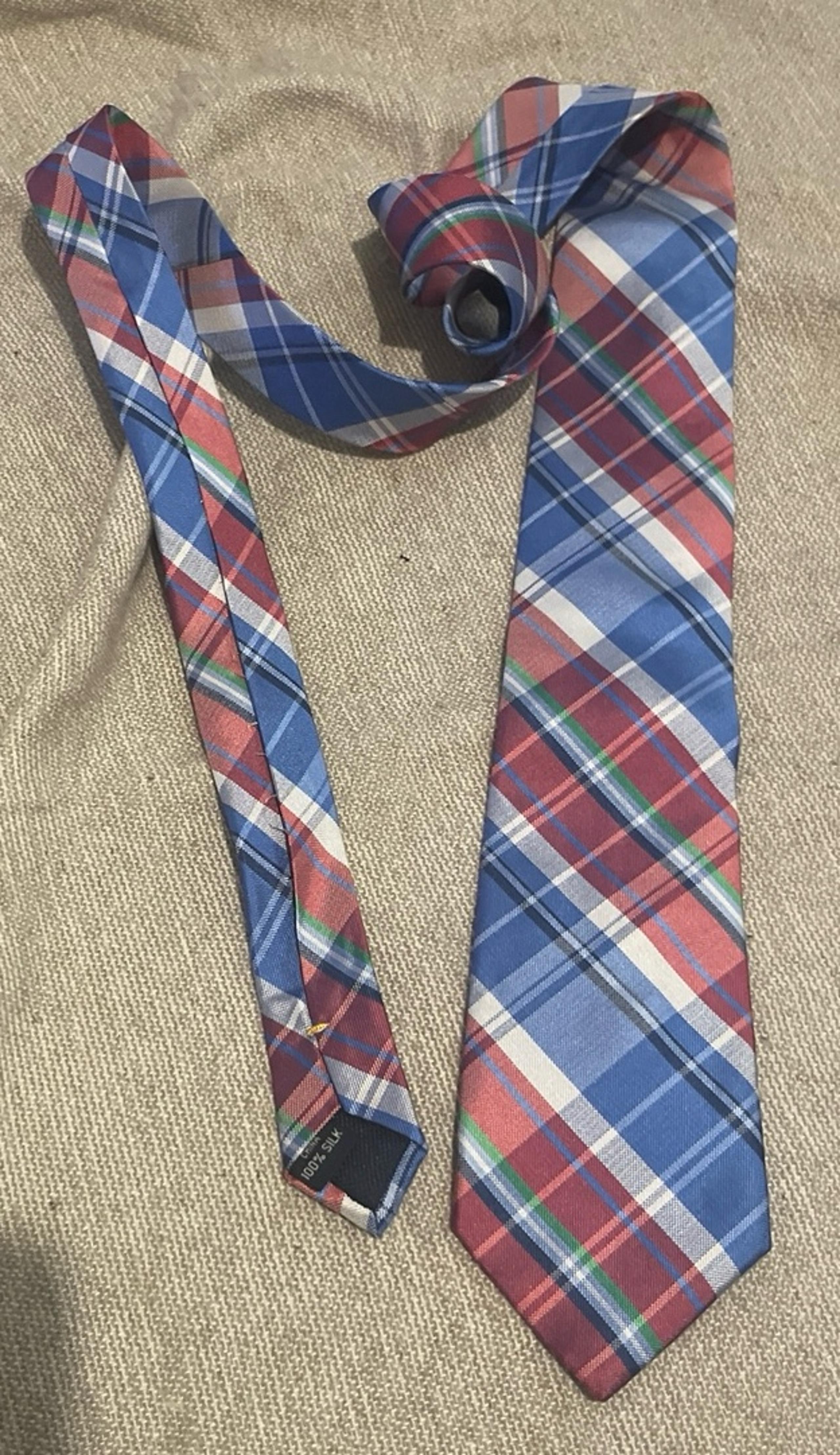Nautica tie 100% silk