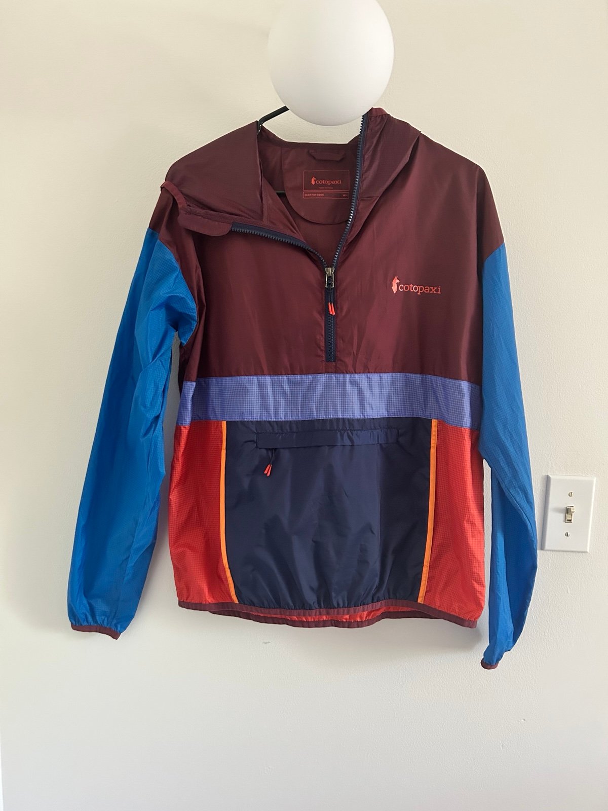 Cotopaxi Half zip Windbreaker Sz M