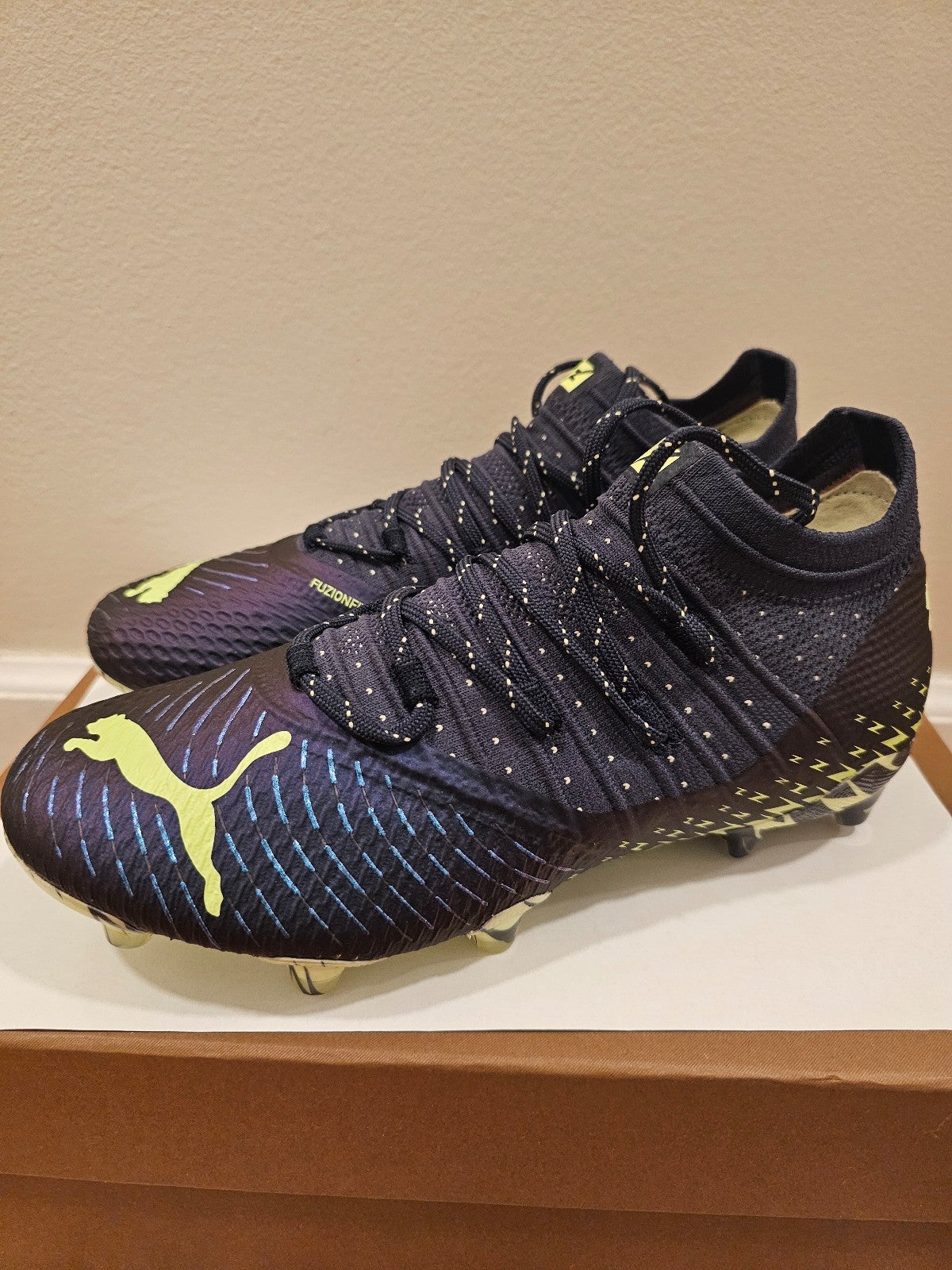 Soccer cleats