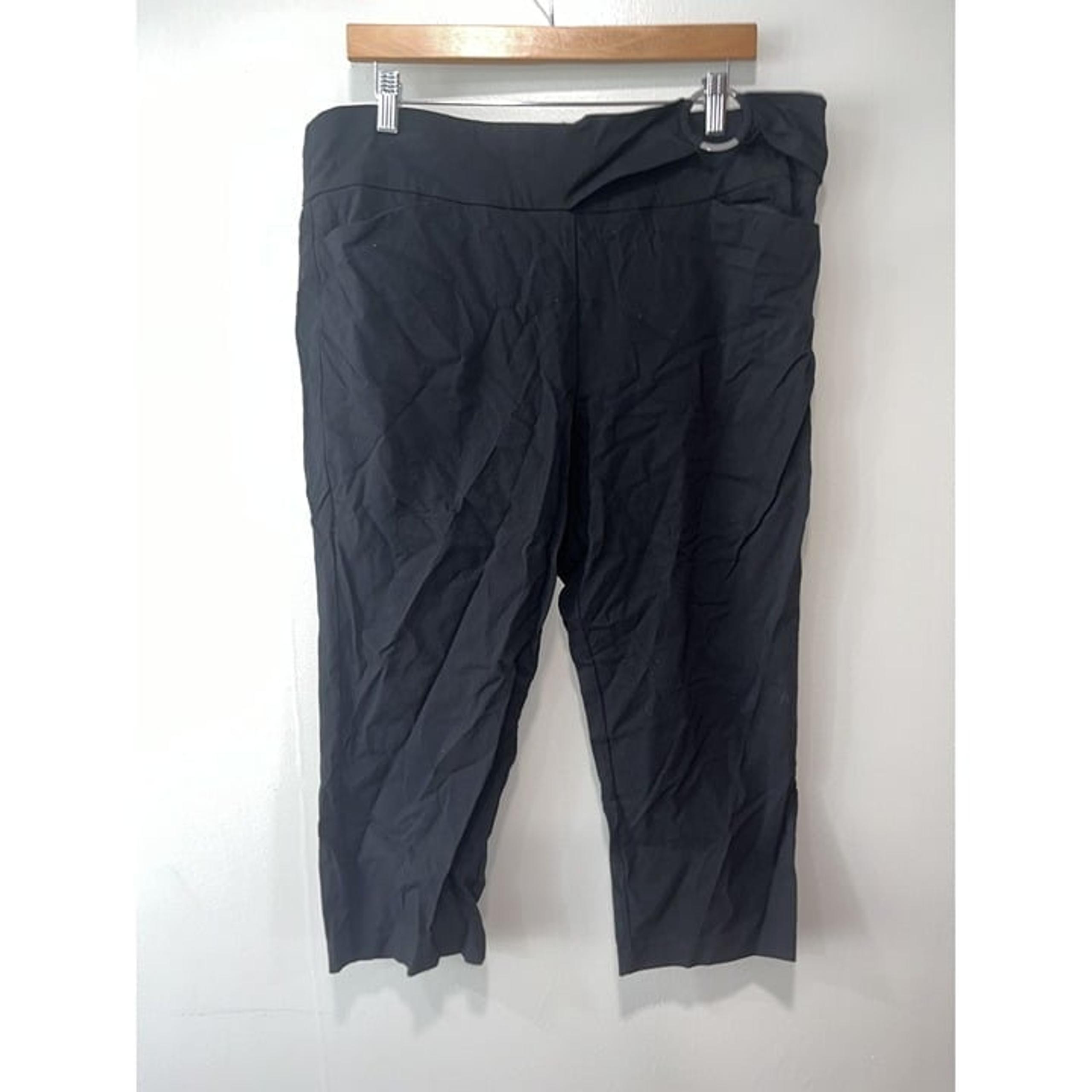 Maurices Women Capri Pants XL, Black