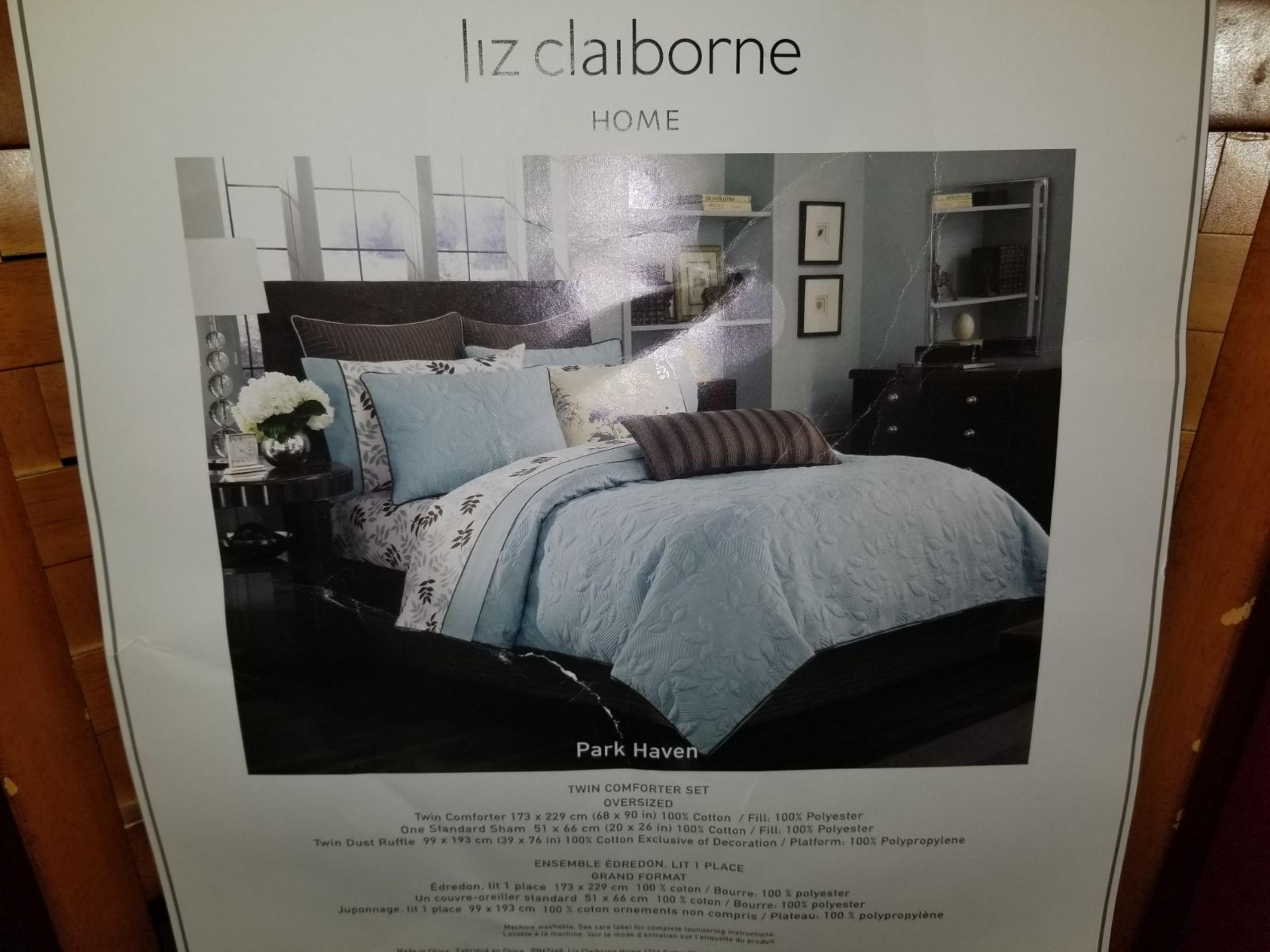 Liz Clairborne twin bedding set