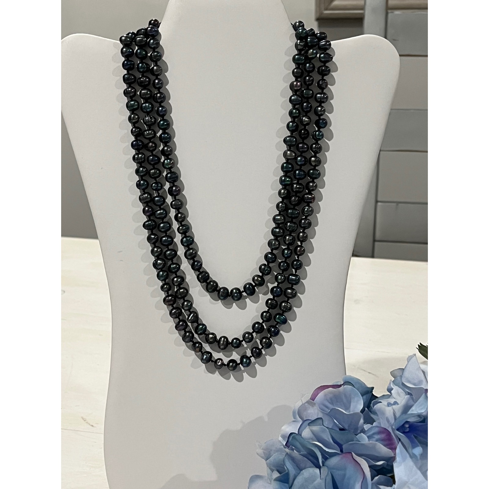 Vintage Black Pearl Necklace Strand Opera Length Classic Jewelry Women