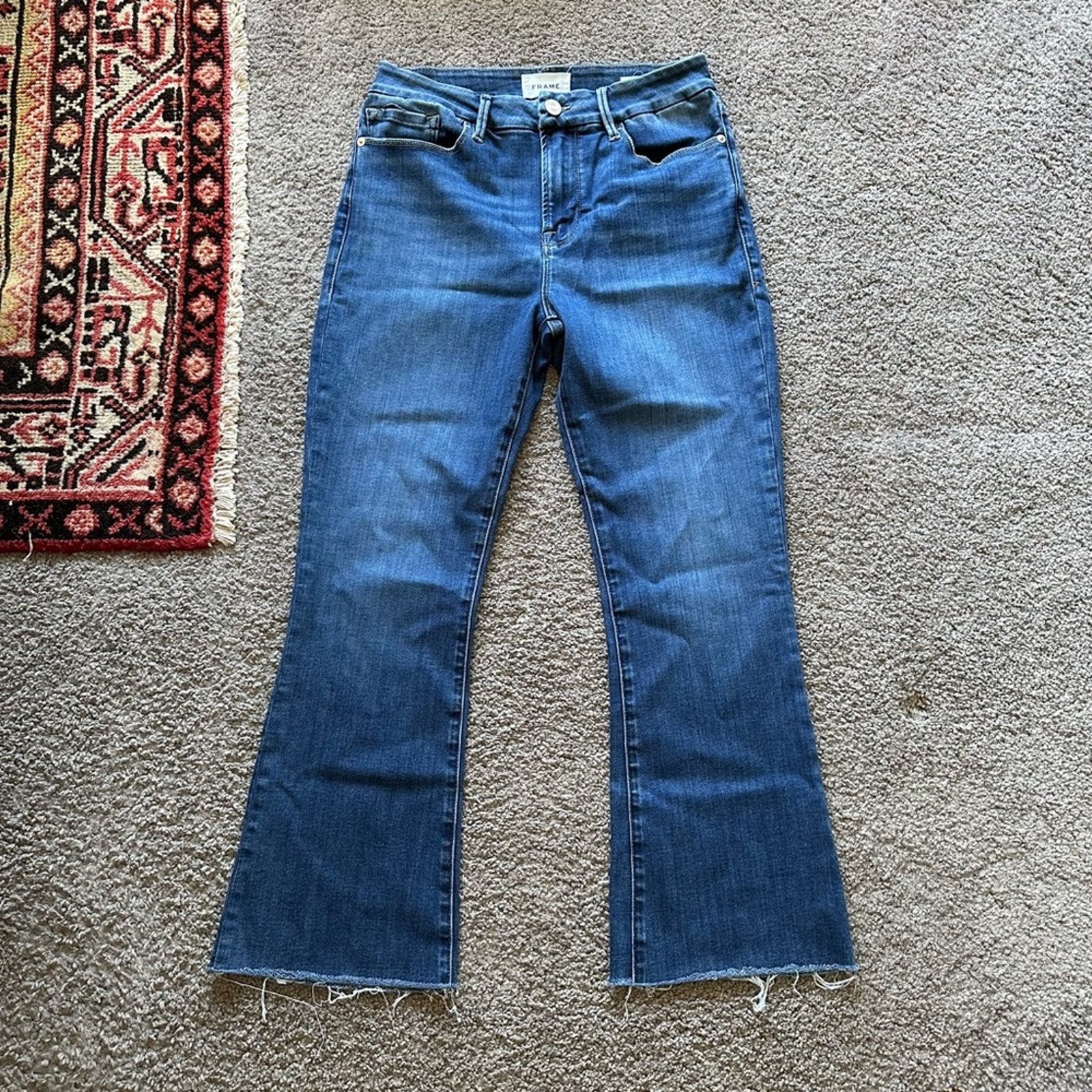 Frame Le Crop Mini Boot Jeans