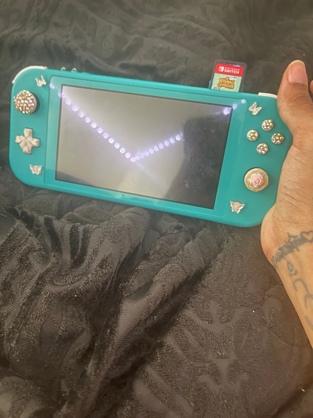Blue nintendo lite + Animal crossing new horizons