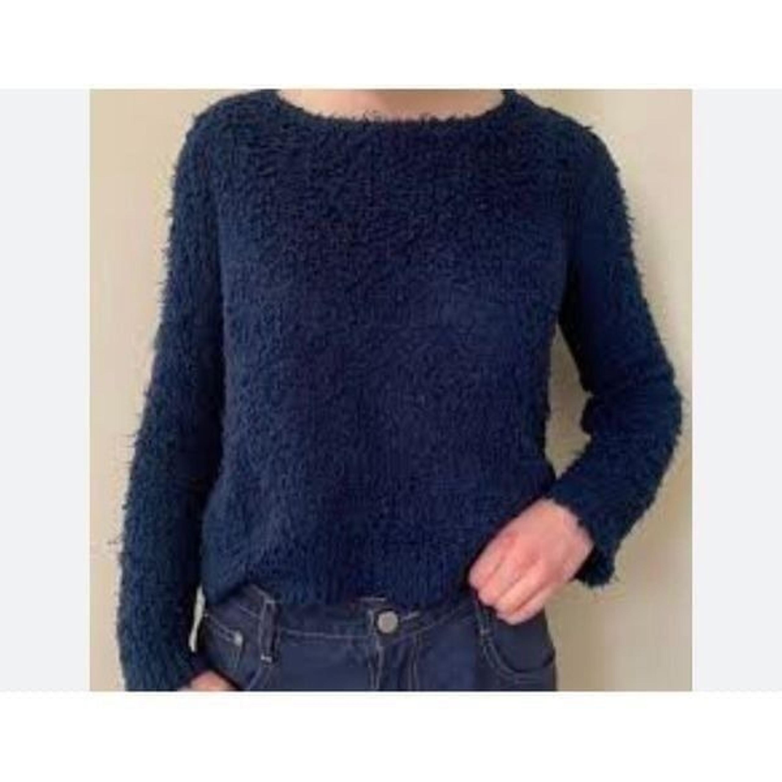 Divided size XS women’s blue fuzzy blouse
