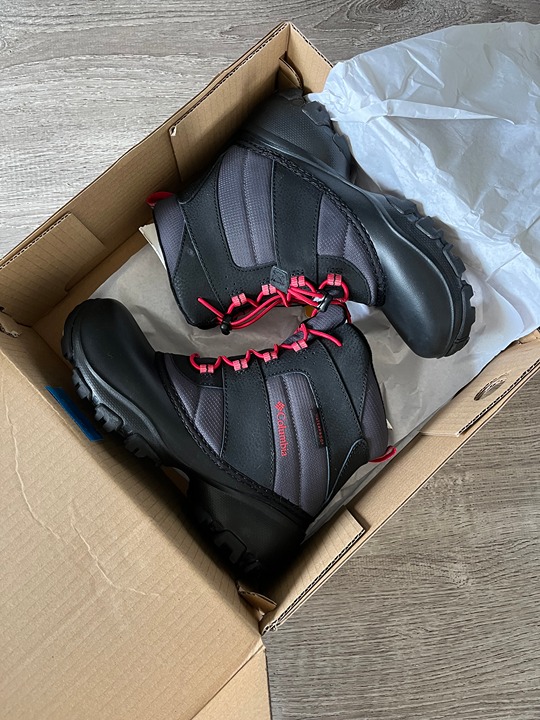 Columbia Kids Snow Boots - Size 5