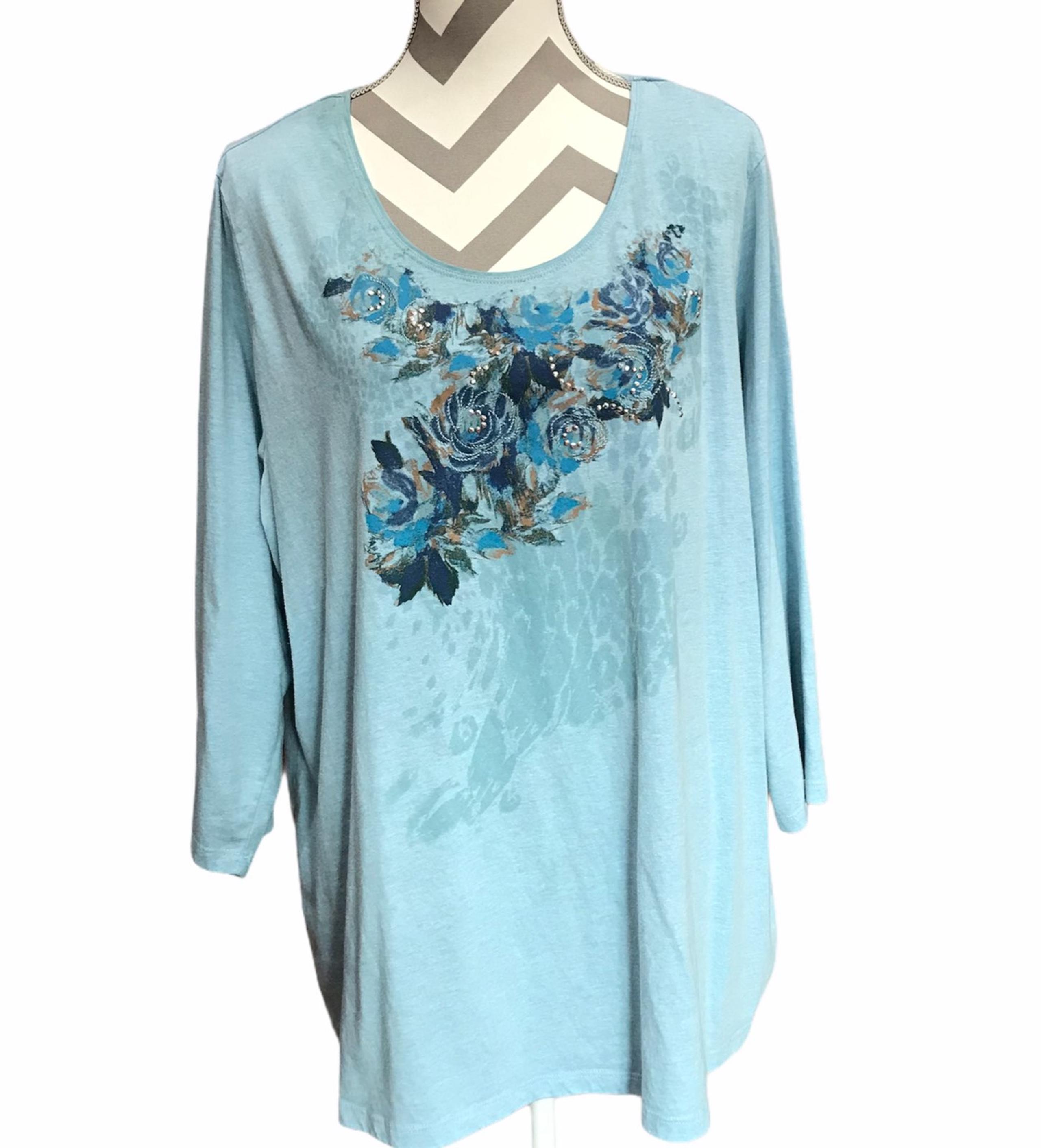 Laura Scott Blue 3/4 Sleeved Pullover Tu