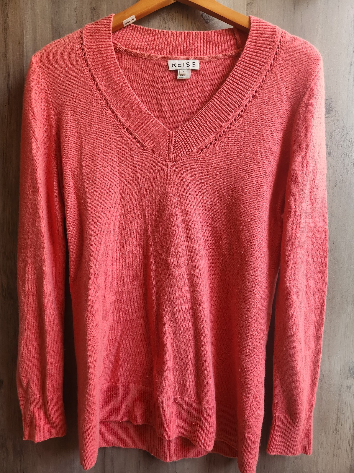 REISS Cashmere Wool Blend V Neck Pink Coral Sweater Size Small Women's